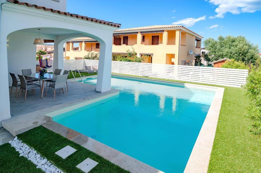 Villa Paradise Budoni Exterior photo